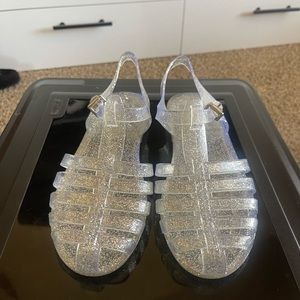 jelly shoes